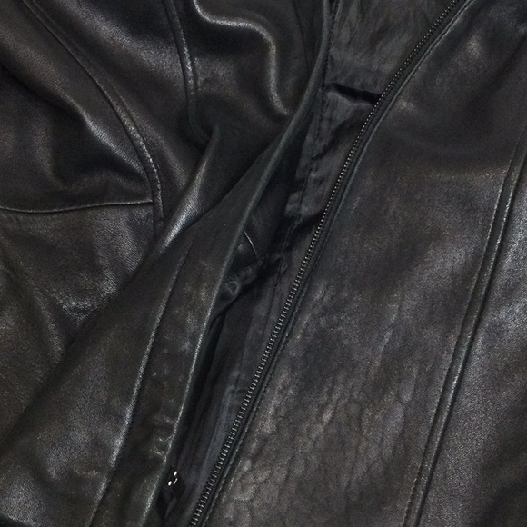 Used Avanti Black 100% Leather Jacket, Large - Picture 9 of 16